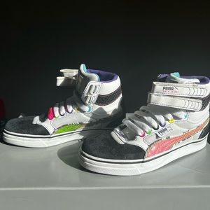 Puma sky II hi high top sneakers neon black and white rainbow Velcro laces